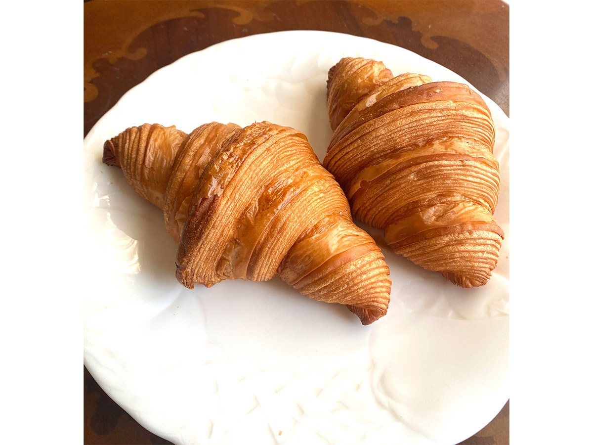 ▲焼きたてのクロワッサンは、特別な一皿というより、日々の食卓にそっと寄り添う存在