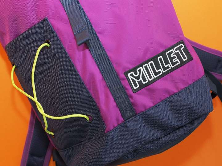 おしゃれな休日は古着リュックで決まり！