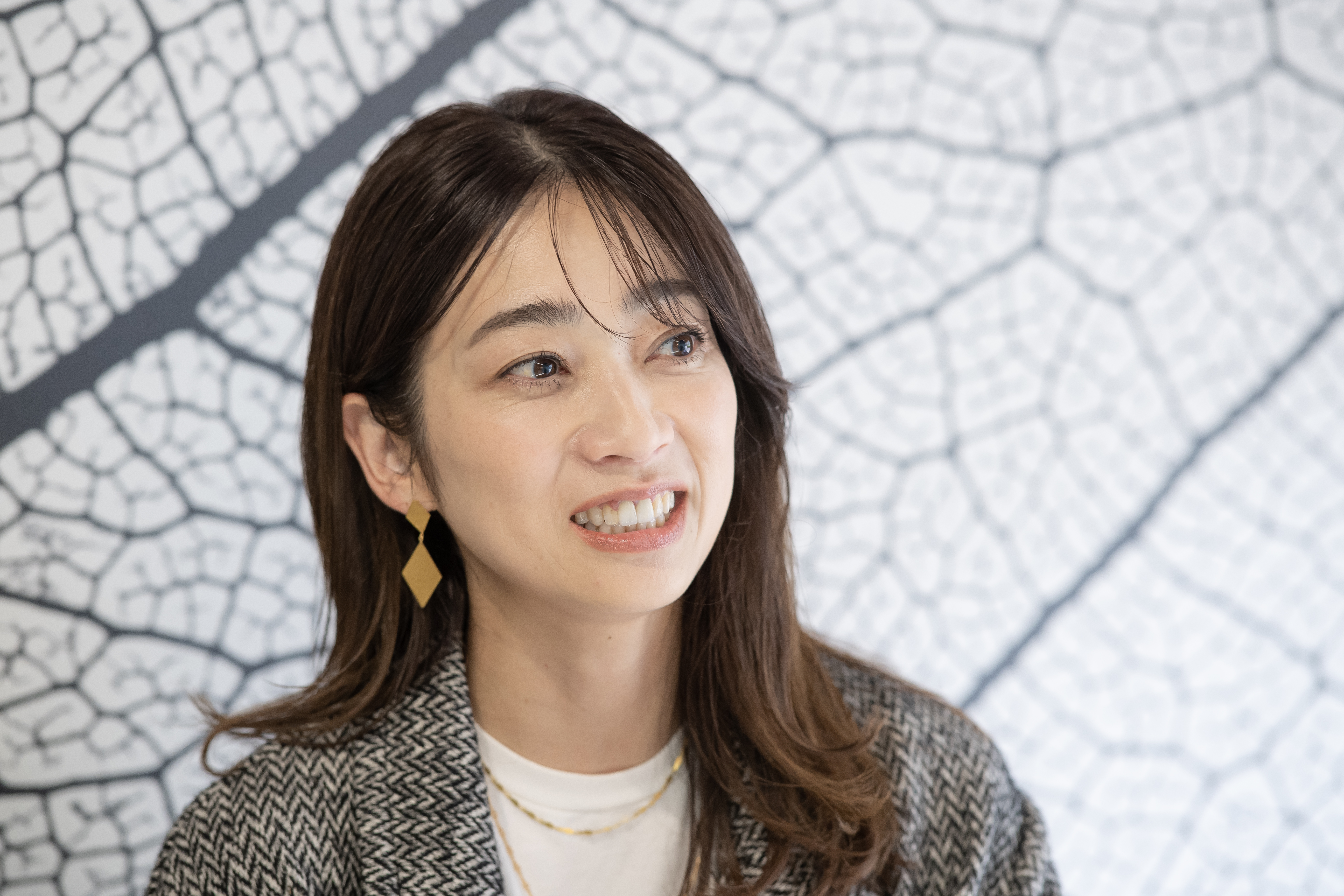 小野千恵子さんと中村泰治さんが対談！「犬と交流する機会を、子どもたちに」【with DOGS】【DOG LOVERS PRESS】