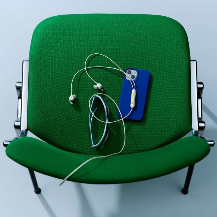Bose、充電不要のノイズキャンセリング有線イヤホンを発売